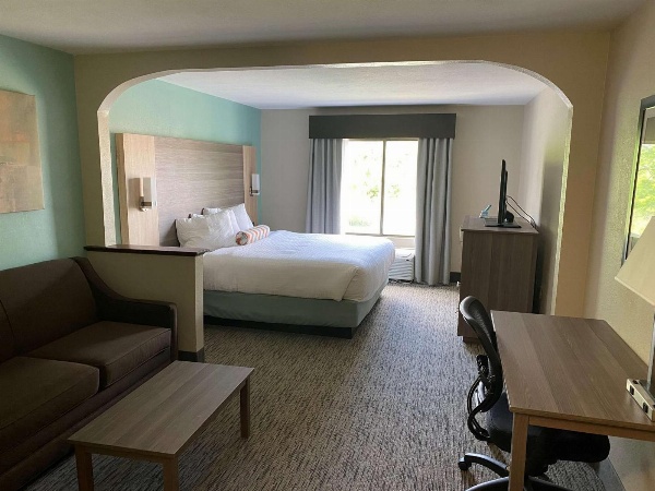 Best Western Executive Inn & Suites image 3